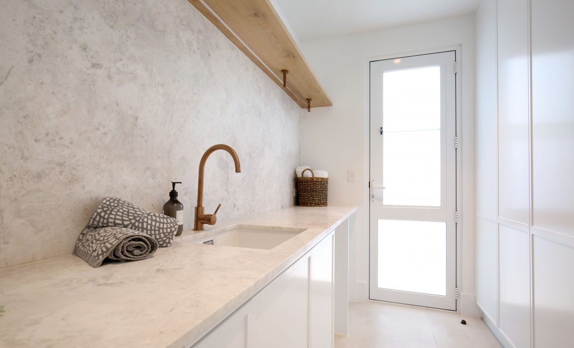 bathroom 4